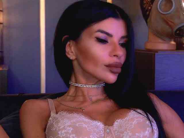 EleniaDevons