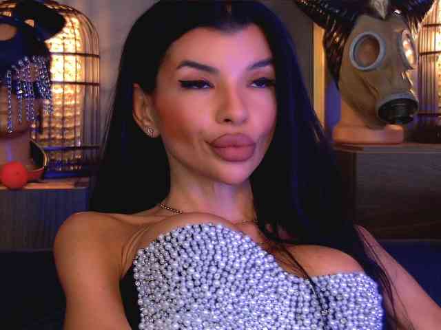 EleniaDevons