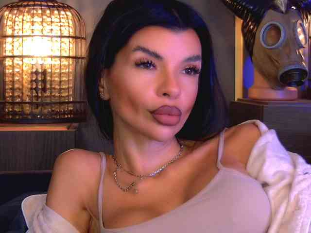 EleniaDevons