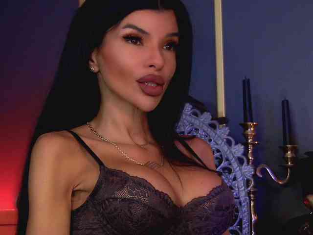 EleniaDevons