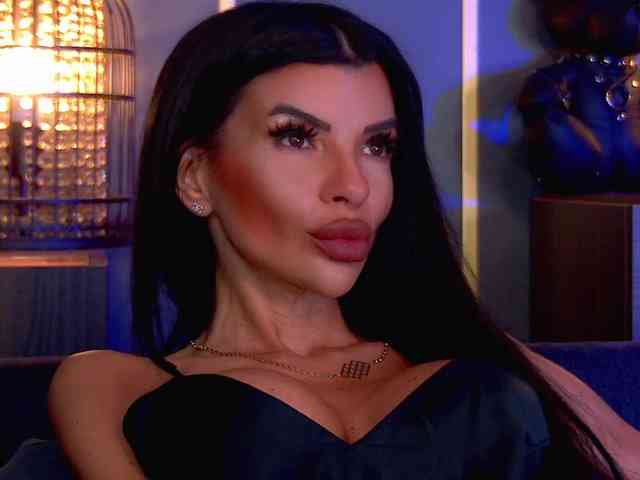 EleniaDevons