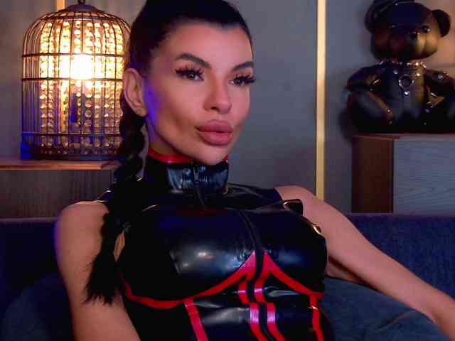 EleniaDevons