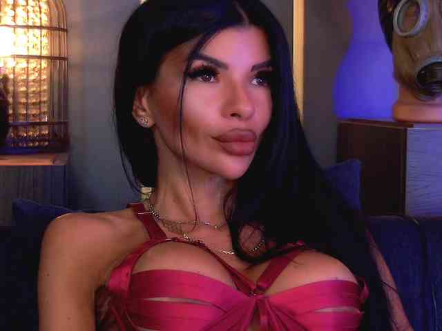 EleniaDevons