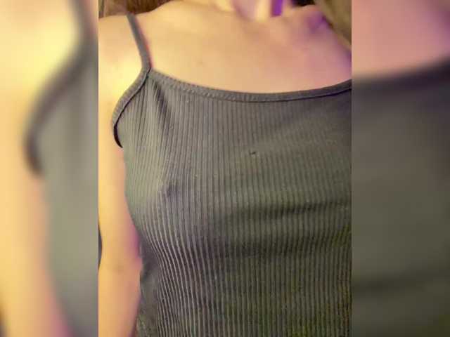 XyLiGANOCHKAA live webcam show