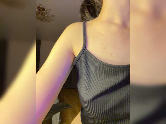 Lili_Pink live webcam show