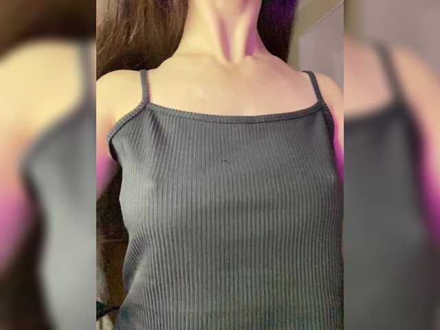 XyLiGANOCHKAA live cam on BongaCams