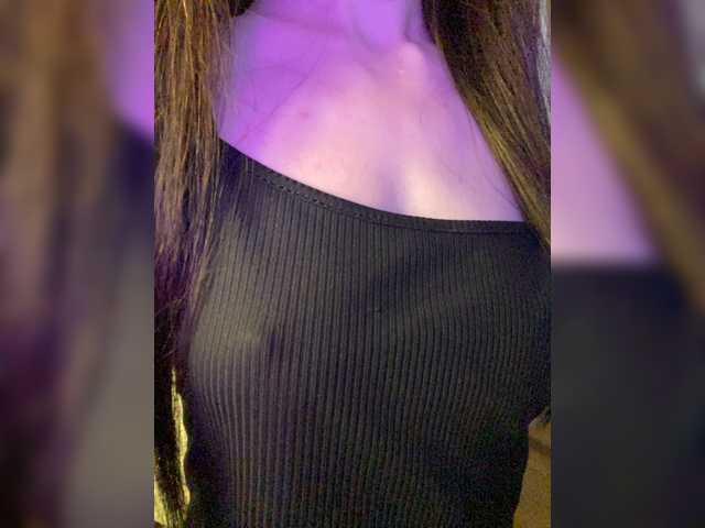 XyLiGANOCHKAA live cam on BongaCams
