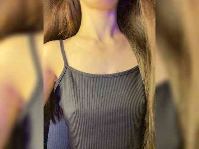 Lili_Pink webcam