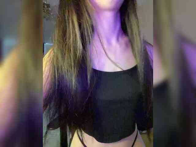 Lili_Pink webcam