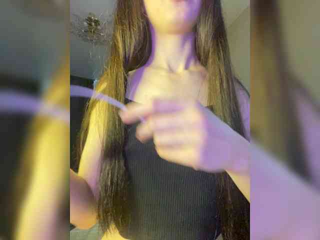 Lili_Pink webcam
