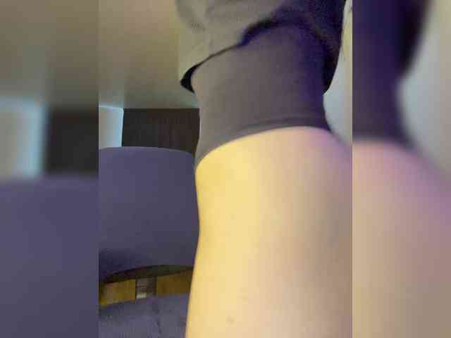 Lili_Pink webcam