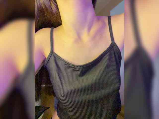 Lili_Pink webcam
