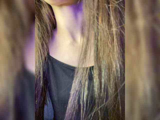 Lili_Pink webcam