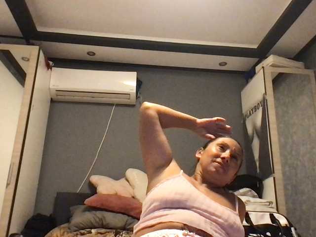 sexmari39 live cam on BongaCams