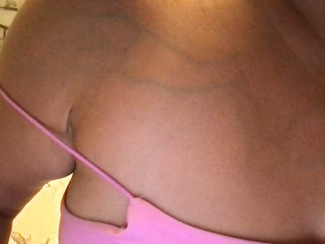 sexmari39 live webcam show