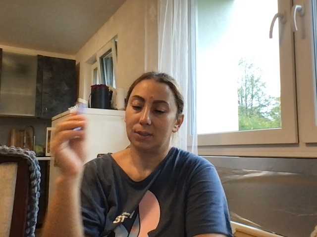 FunyandCrazyU live cam preview