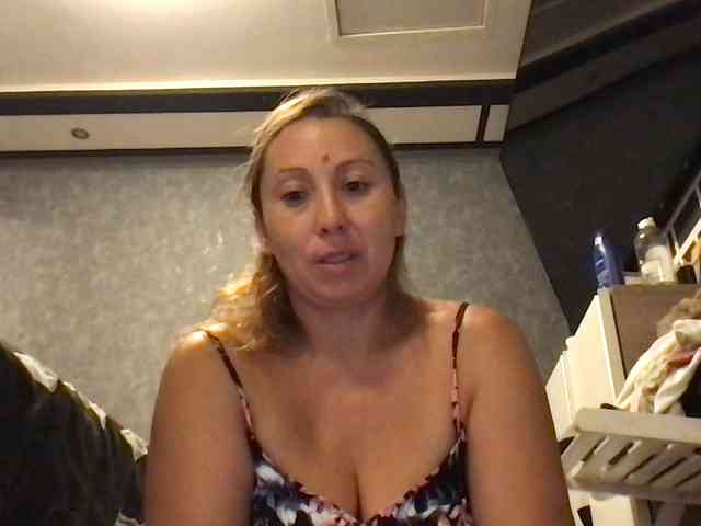 sexmari39 Live Webcam on BongaCams