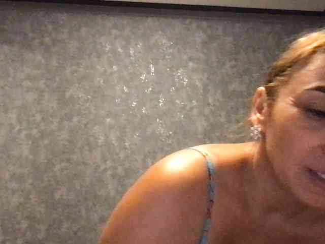 FunyandCrazyU webcam