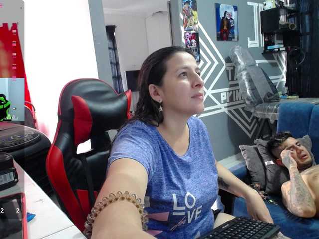 allisonbaby live cam on BongaCams
