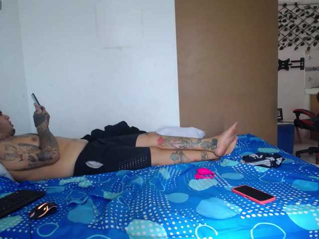 allisonbaby live cam on BongaCams