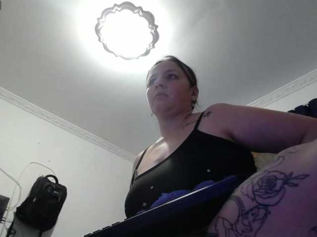 allisonbaby live cam on BongaCams