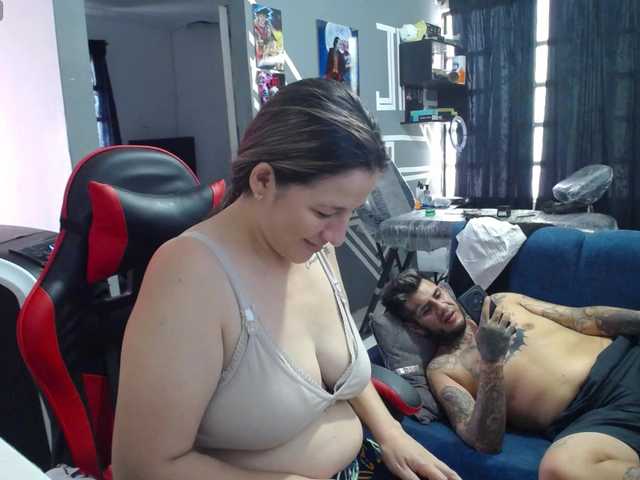 allisonbaby live cam on BongaCams