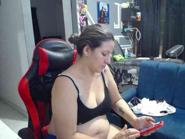 allisonbaby webcam