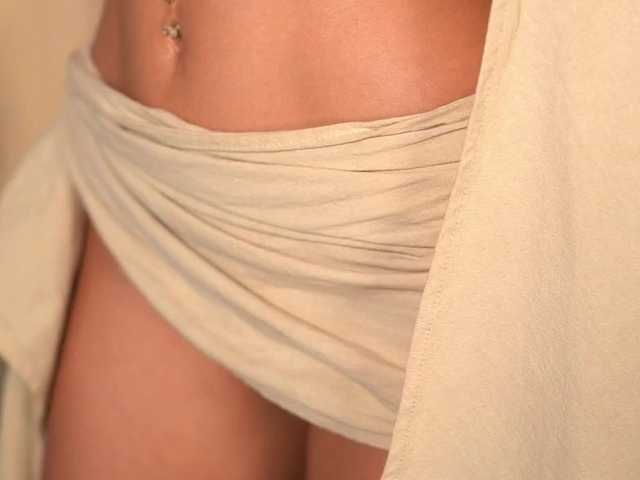 katyerave live cam on BongaCams