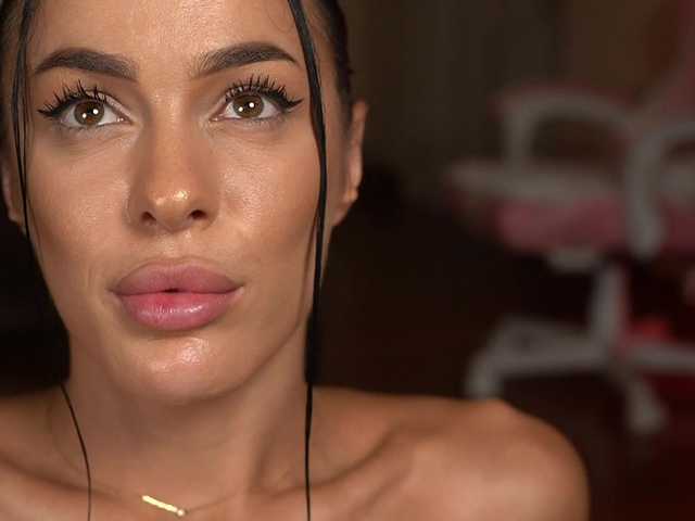 katyerave live cam on BongaCams