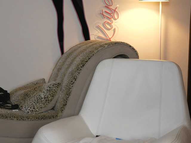 katyerave live cam on BongaCams