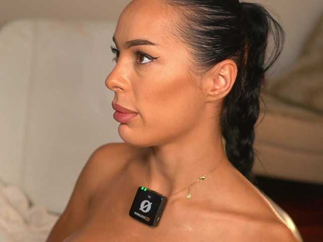 katyerave live cam on BongaCams