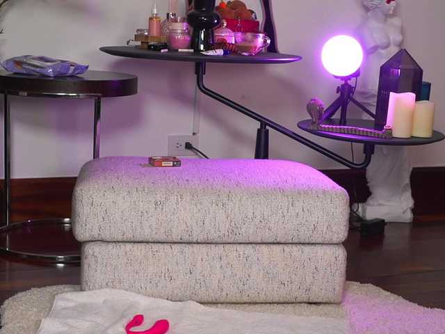 katyerave live cam