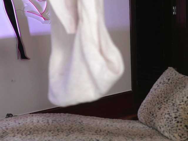 katyerave live cam on BongaCams
