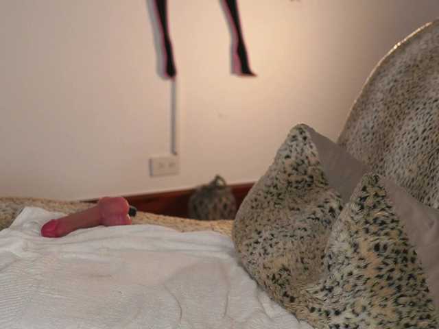 katyerave live cam on BongaCams