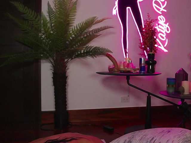 katyerave's BongaCams show and profile