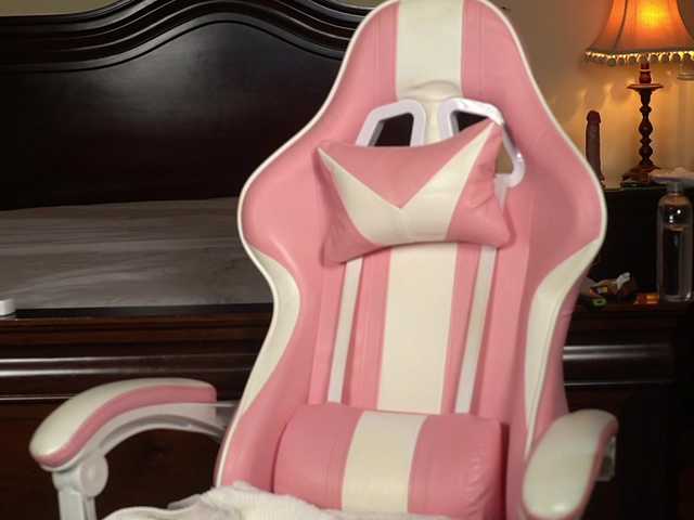 katyerave live cam on BongaCams