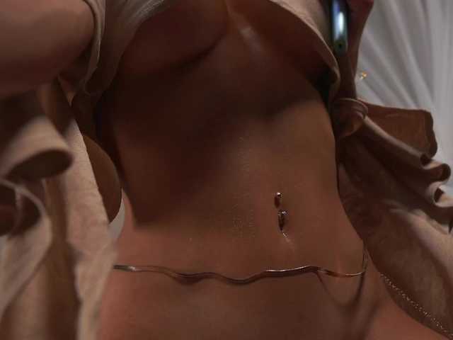 katyerave live cam on BongaCams