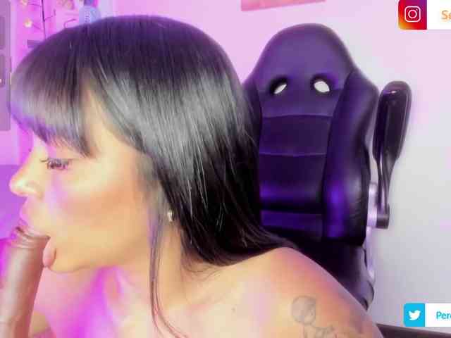 sexxynicol webcam