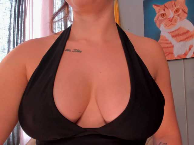 LiaPearce live cam on BongaCams