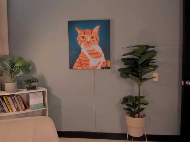 LiaPearce's BongaCams show and profile