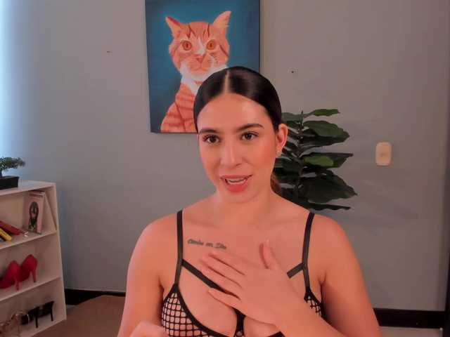 LiaPearce live cam on BongaCams