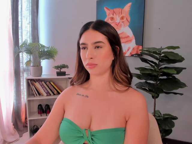LiaPearce live cam on BongaCams