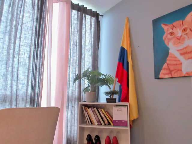 LiaPearce live cam on BongaCams