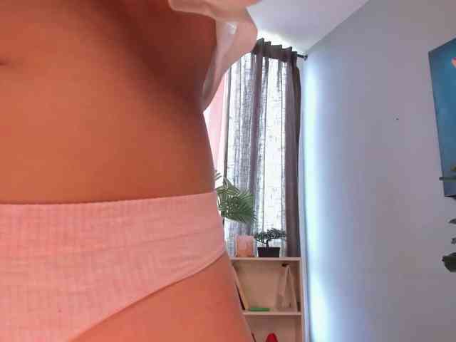 LiaPearce webcam