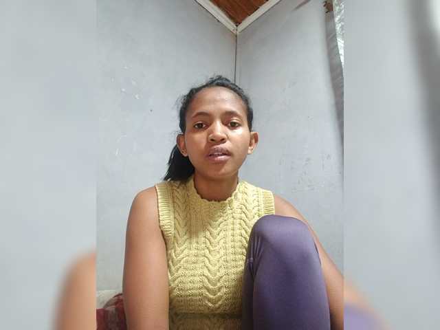 evasmile live cam on BongaCams