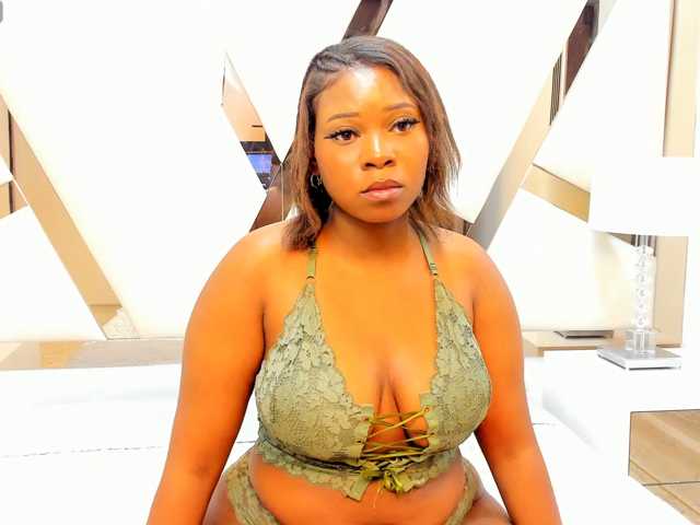 AshleyAdam1 live cam on BongaCams
