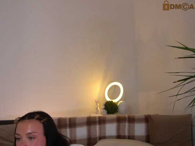le modèle Stacy_Was_Here est en webcam porno dans un show sur le site bongacams, il possède les tags suivants: White/Caucasian,Brunette,Shaved