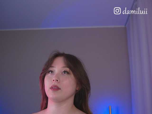 damilui's BongaCams show and profile
