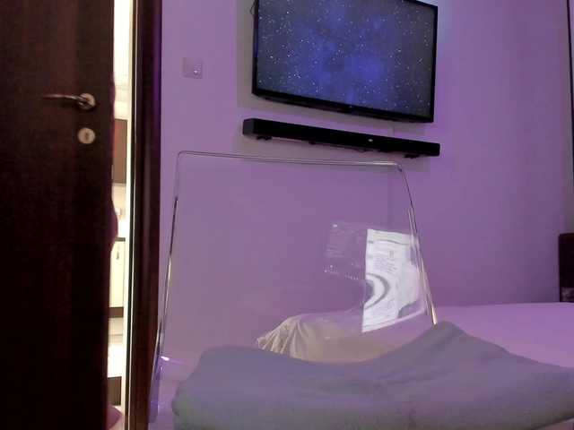Bri4anna live cam on BongaCams
