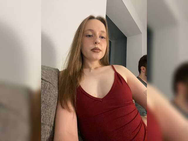 PeachPie live cam on BongaCams